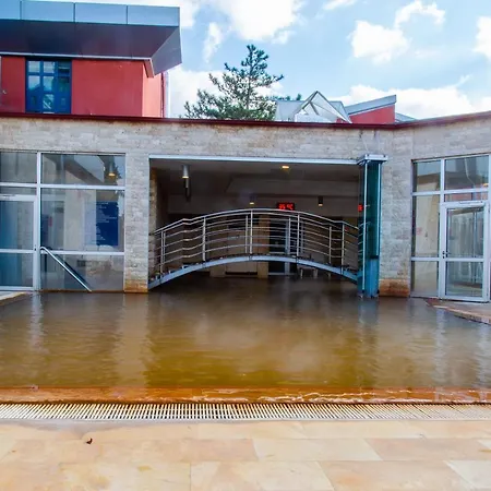 リゾート スパ コロッセア テルマル カラハユット