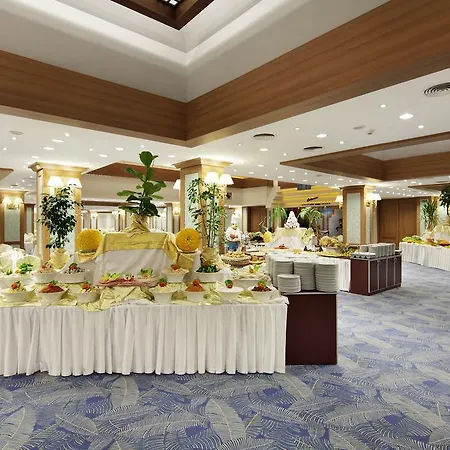 リゾート スパ コロッセア テルマル カラハユット