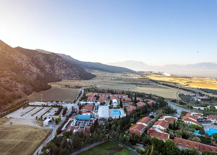 Resort Colossae Thermal Karahayit (Pamukkale)