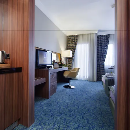 Colossae Thermal Semesteranläggning (resort)