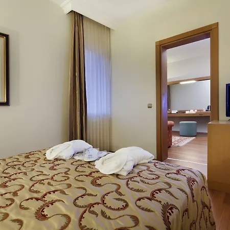 Colossae Thermal 5*