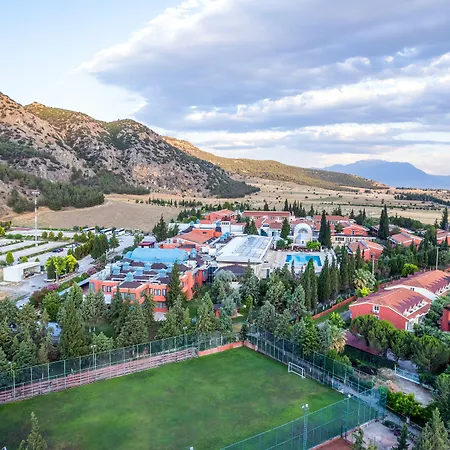 Colossae Thermal Semesteranläggning (resort) 5*