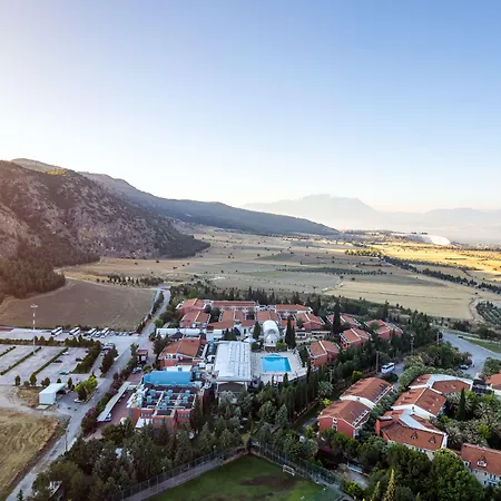 Semesteranläggning (resort) Colossae Thermal Karahayit (Pamukkale)