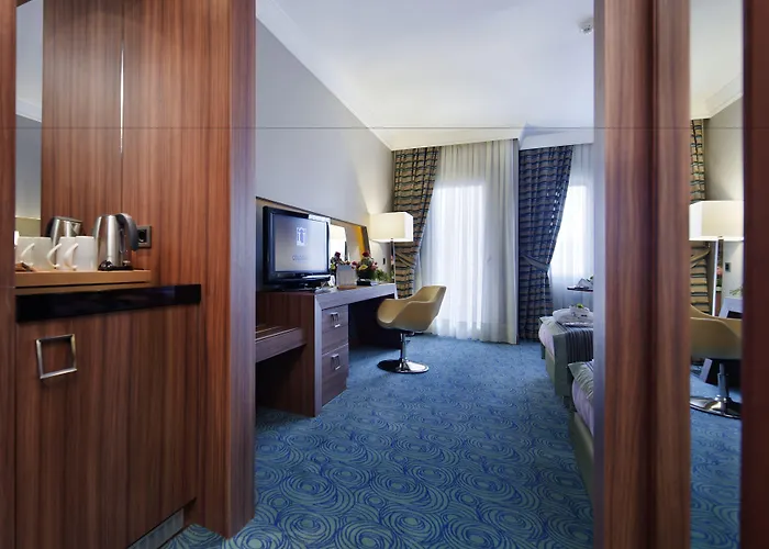 Colossae Thermal Feriested